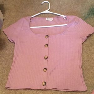 Pink crop top *LIMITED TIME B/C I’M TRAVELING*